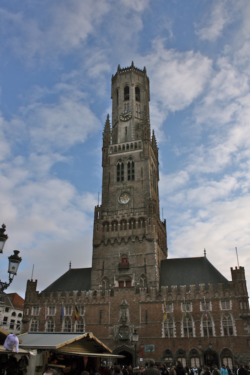 Belfried auf dem Grote Markt in Brügge